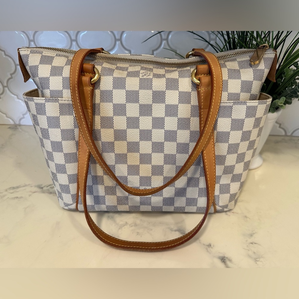 Louis Vuitton Damier Azur Totally PM